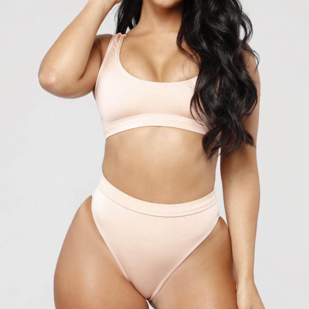 FASHION NOVA “KALIYAH BIKINI” NUDE